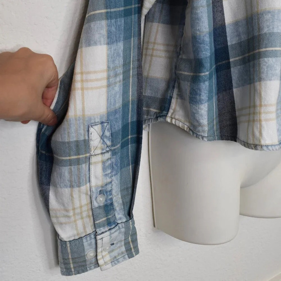 American Eagle Flannel Plaid Button Down Shirt Sz M Crop Oversized Preppy 90s - Picture 7 of 15